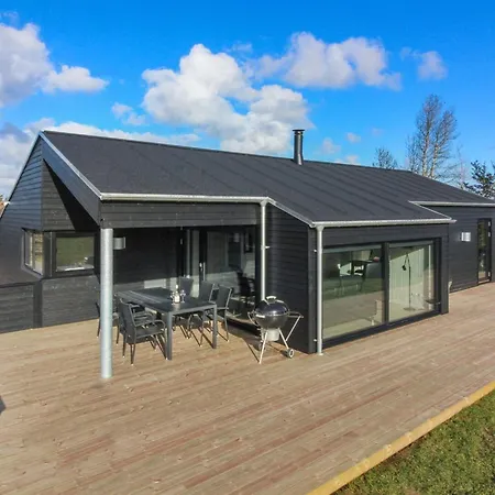 Vakantiehuis Vanamo - 300m From The Sea By Interhome